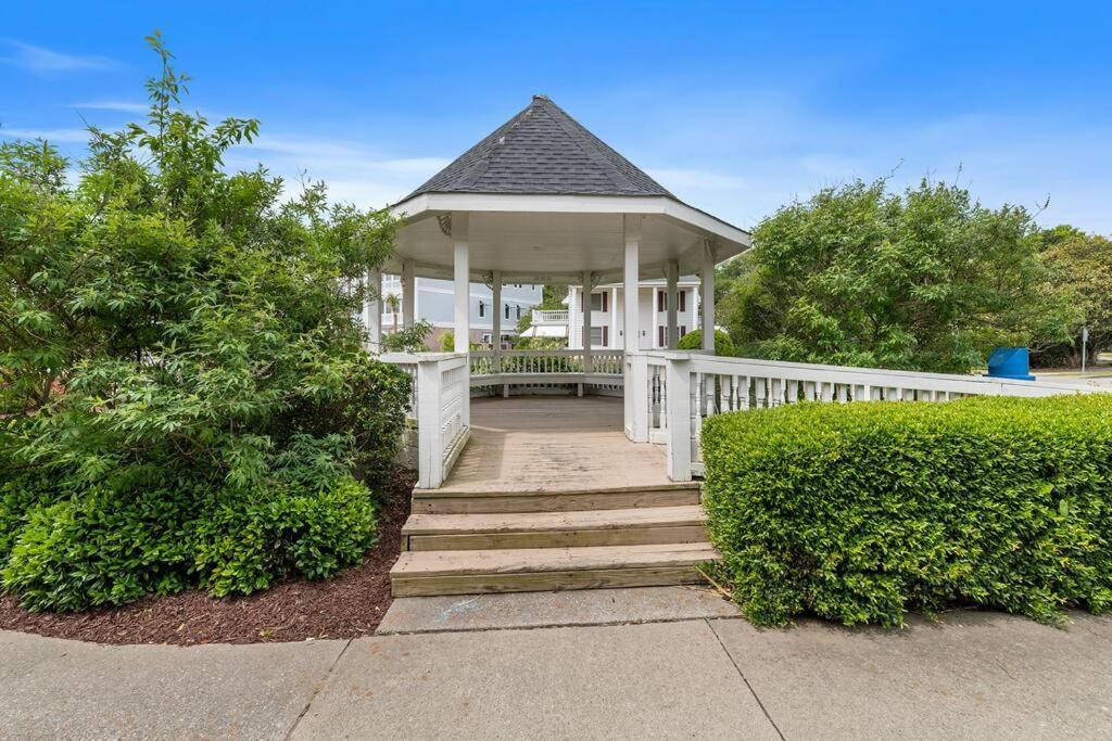 Cabana Palms - Oceanfront Renovated King Bed Sauna Apartment Myrtle Beach Exterior photo